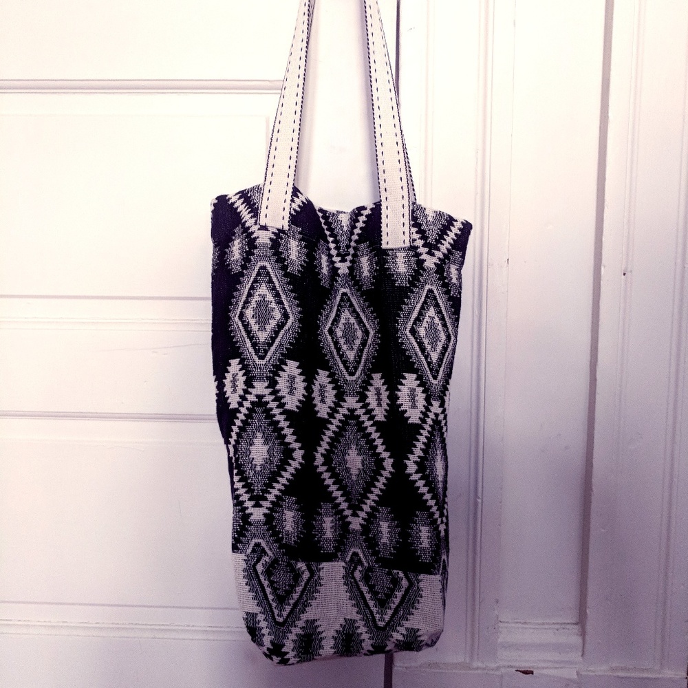 Handwoven geometric black and white tote bag